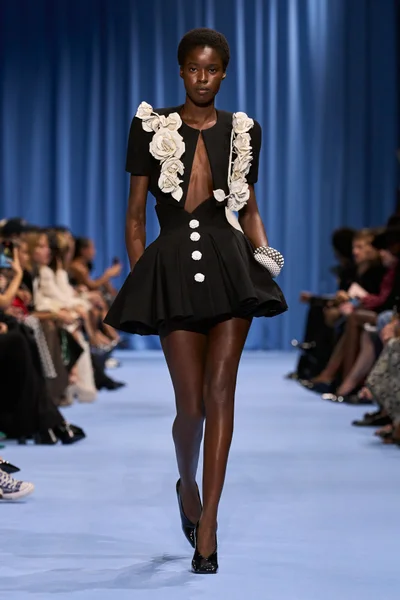 Look 6